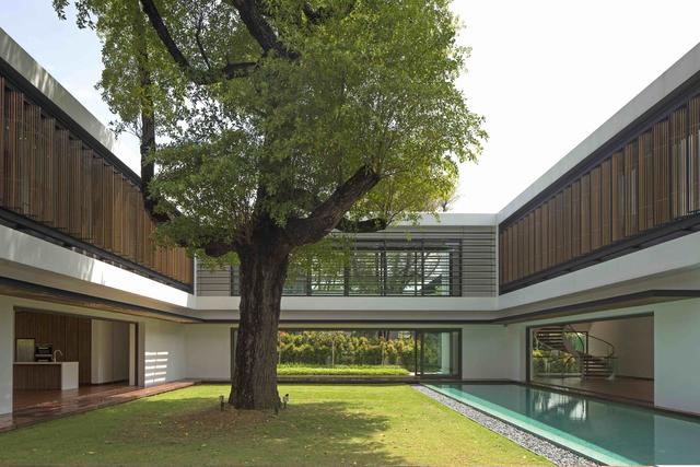 新加坡住宅别墅案例-See Through House Wallflower Architecture