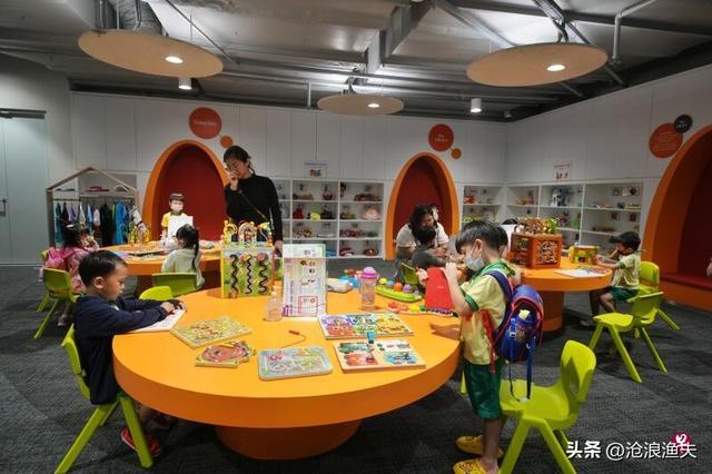 王彼得：人口启示录——集体崩溃的东亚，还有新加坡