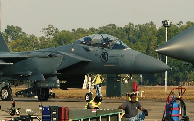 狮城添利爪——2006年新加坡空军选定F-15战斗机背景解析