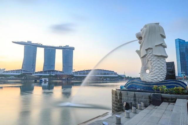 新加坡何以成为新移民们的过渡之地