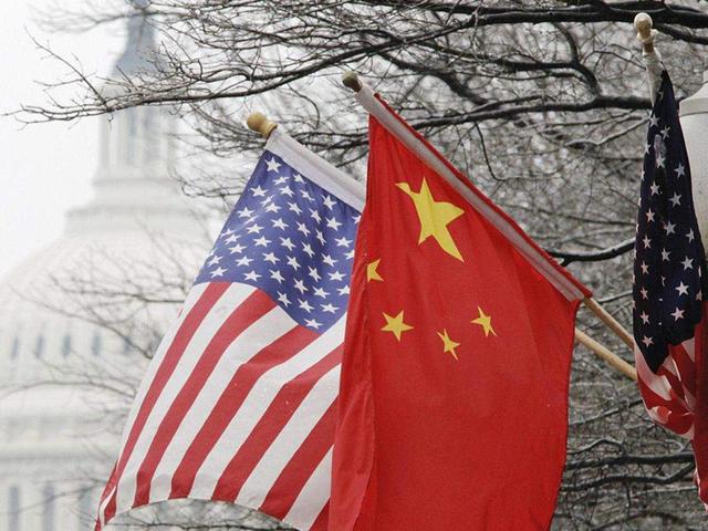 中方火力全开斥责美国，新加坡防长发出警告，说中美可能爆发冲突