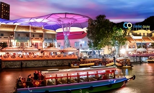 31岁女子在新加坡克拉克码头遭袭，脸部遭重创送院