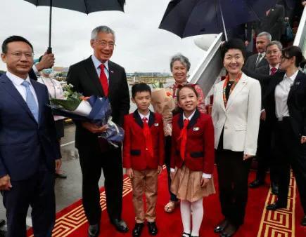 两件事，让新加坡彻底对美国寒心