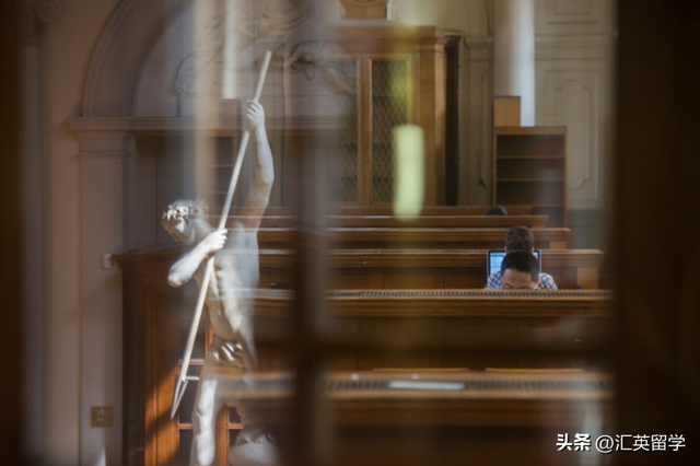 英国留学：申请情况不理想，只能gap一年再战24fall吗？