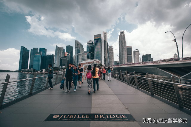 新加坡投资移民计划真的很难吗？