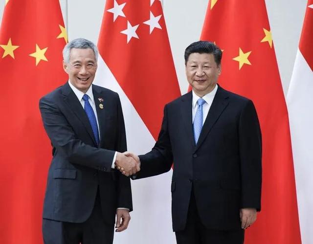 新加坡总理李显龙访问中国，会不会改变新加坡一贯的亲美路线