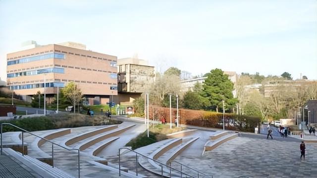 埃克塞特大学——英国最美的花园式校园