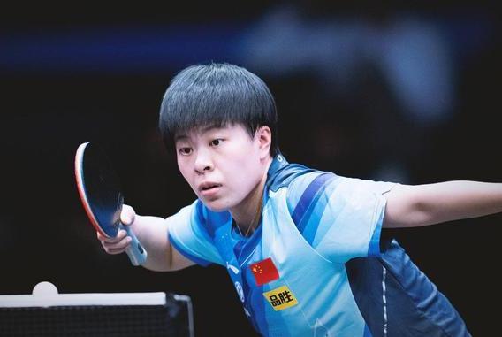 王艺迪梁靖崑排名上升，伊藤美诚飞抵新加坡，采访中表示要夺冠