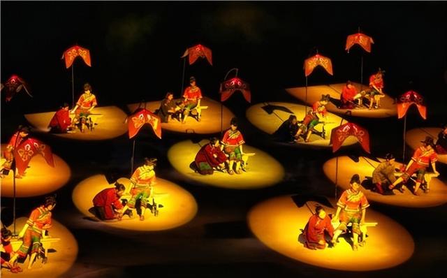 中新（重庆）文化和旅游产业联盟新加坡考察团到武隆参观考察