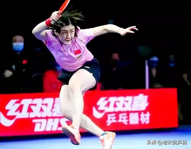 11日新加坡赛：国乒11战5焦点，樊振东、陈梦首秀，思琦战倪夏莲