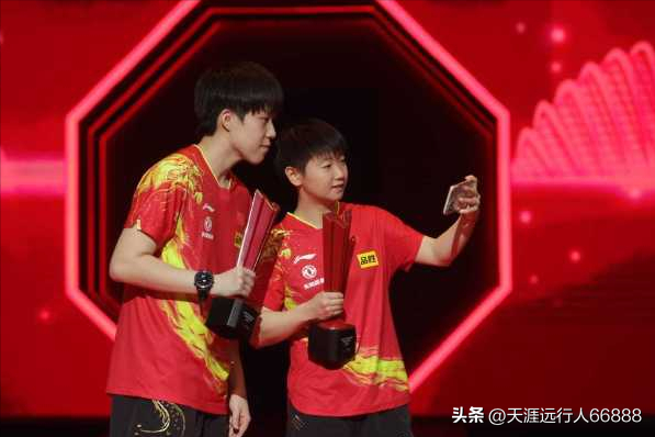 新加坡大满贯16日战报17日赛程：国乒7战全胜，张本智和两败出局
