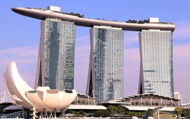 能否止住中国富豪的步伐？新加坡提高移民门槛，250万增至1000万