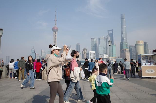清明假期“拼假游”、“五一”出境游同比增17倍，泰国仍是第一