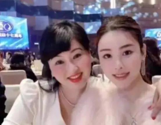 蔡天凤托梦母亲告知抛尸地，像极了女歌手新加坡失踪案
