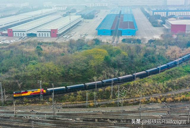 重庆发布新加坡新路线 这一次公铁联运