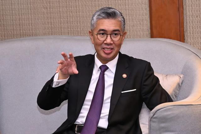 马来西亚贸工部长：西方搞友岸外包使我们短期受益，但长期来看或危及世界经济