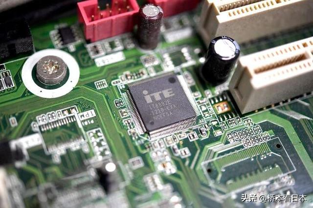 日本实施对华芯片设备“限制”要重蹈安倍时代制裁韩国的“失败”
