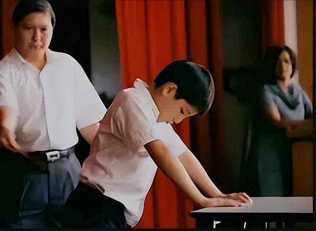 为了孩子移民选择新加坡？等等！每十名少年有一人患精神疾病！