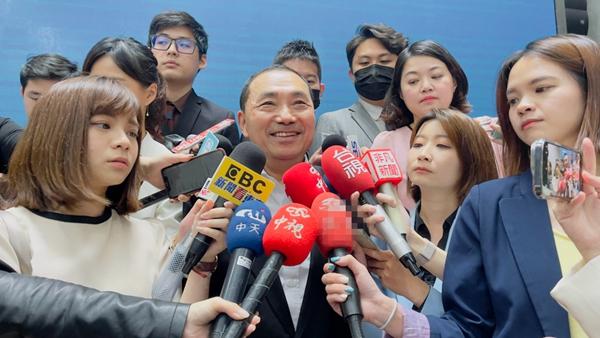 选2024？侯友宜在新加坡表态：需要时一定挺身而出