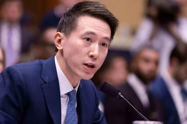 周受资的成功与新加坡的“双语教育”，对中国家长有何启示？