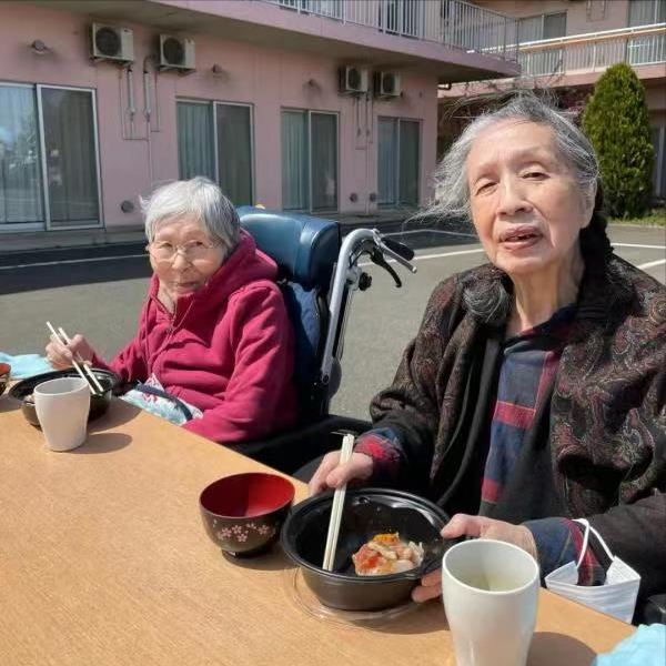 放着中国老人不管，却给50万日本人养老！山东康养集团有何阴谋？