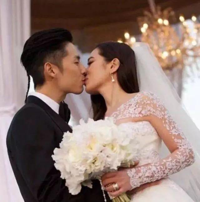 存款过亿吴建豪离婚难：新加坡提倡“婚前禁欲”，离婚程序繁琐