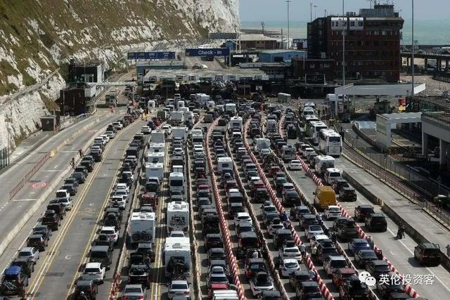 英国赴欧旅客滞留长达14个小时！英500万人下周接种新冠加强针