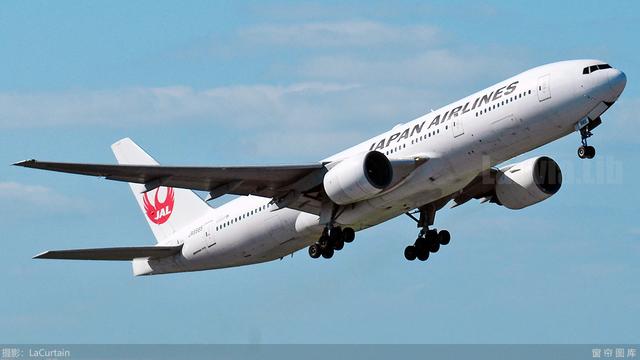 面对法律没脾气，日本航空搞货机