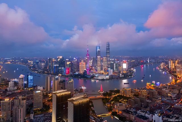 亚洲25个一线城市排名：新加坡第2，上海第3，成都超迪拜，仁川23