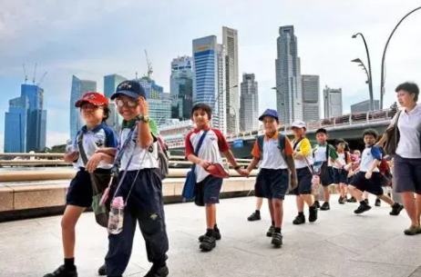 新加坡中小学户外教育的实施途径与方法