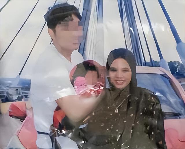 “姐弟恋”被离婚心存怨恨，印尼妻子远赴新加坡泼热水弑夫