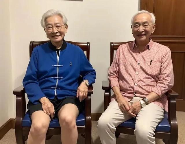 公平与可持续性：比较中国和新加坡的养老制度