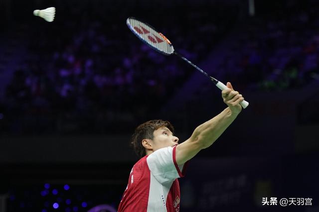 中国5-0新加坡 梁王组合初登苏杯赛场，骆建佑缺战本场对决