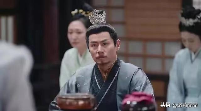 《长月烬明》常钺：在台湾上学，出道于新加坡，20年不红也不在意