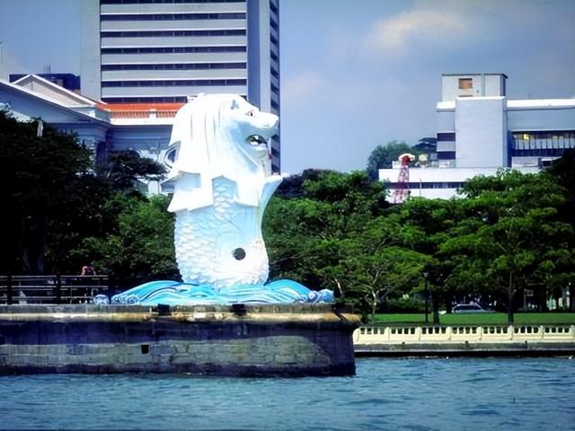 王国钧：游新加坡鱼尾狮公园