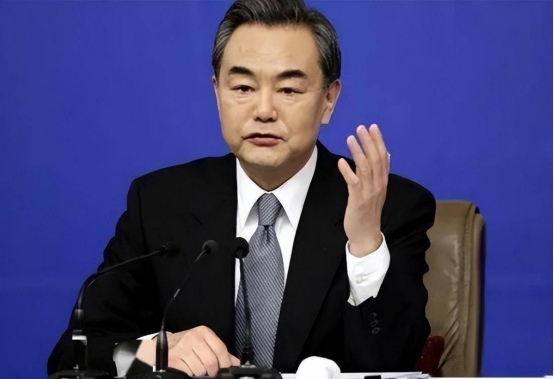 中美冲突一旦爆发，美方人称中国不能攻打美本土，新加坡做出预测