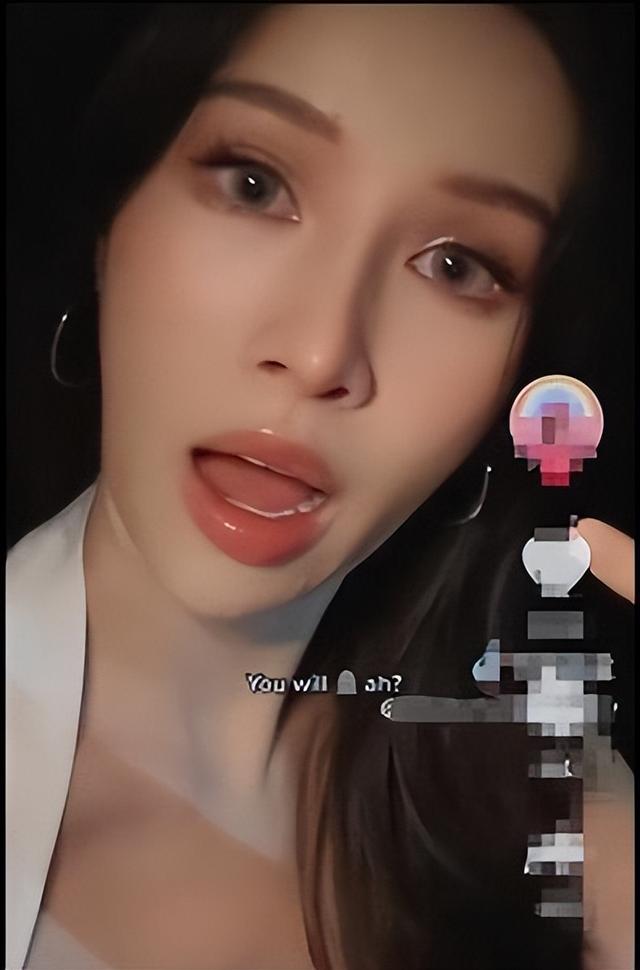 新加坡女网红表情狰狞，怒批司机驾驶“陋习”引围观