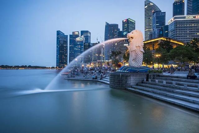 撬动全球能源转型，新加坡的“绿色金融”答卷