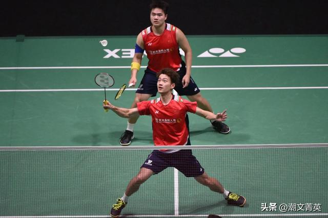 新加坡羽球赛 梁王2比1晋级 陈雨菲2比1逆转过关 石宇奇2比1进八强
