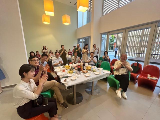 国家留学基金委高教法研修班学员在新加坡共度端午