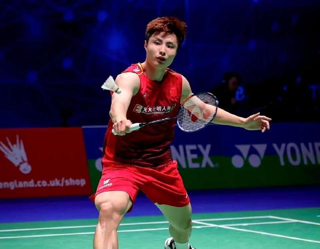 新加坡公开赛签表出炉，男单的签足够硬，凤凰和酱板鸭组合内战