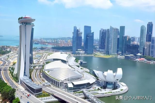 李光耀，如何打造亚洲最廉洁的国家，新加坡？