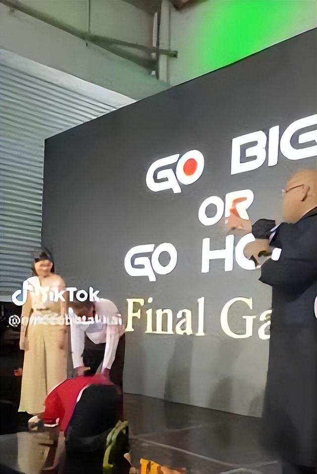 “新加坡是个好国家，人生变了”印度客工赚钱回家买地！硬核！