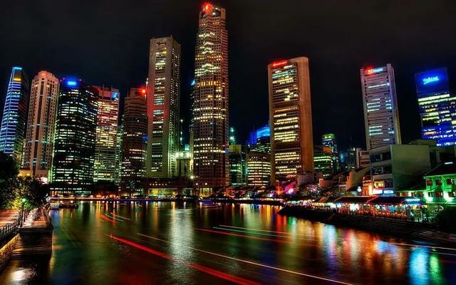 不移民怎么在新加坡长久居住？新加坡PR了解一下