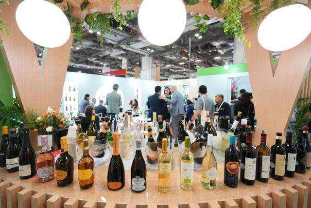 食品展会网：VINEXPO ASIA 新加坡首秀买家好评如潮