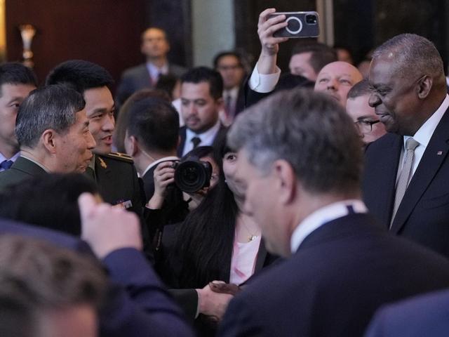 中美防长新加坡握手，奥斯汀：美要维持台海现状，解放军9机巡台