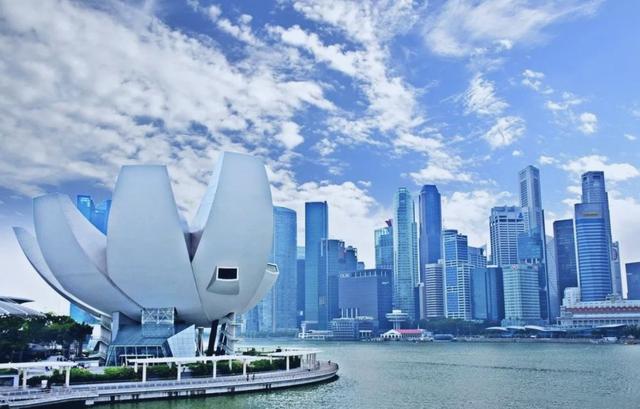 新加坡现在适合移民的方式有哪些？PIC移民是什么？