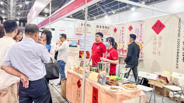 仟味走进新加坡｜真材实料的仟味高汤赋能餐饮标准化全球化。