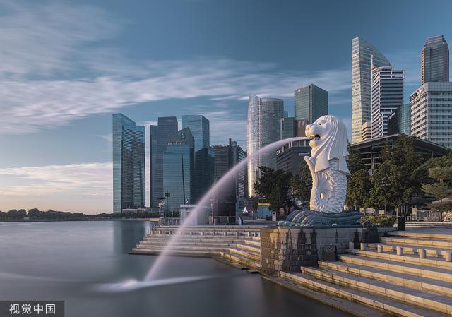 美媒：新加坡出“史上最严”房地产调控政策，房价3年来首跌