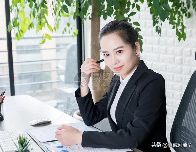 独生子女的苦恼，母亲癌症，女儿从新加坡辞职回国照顾母亲！
